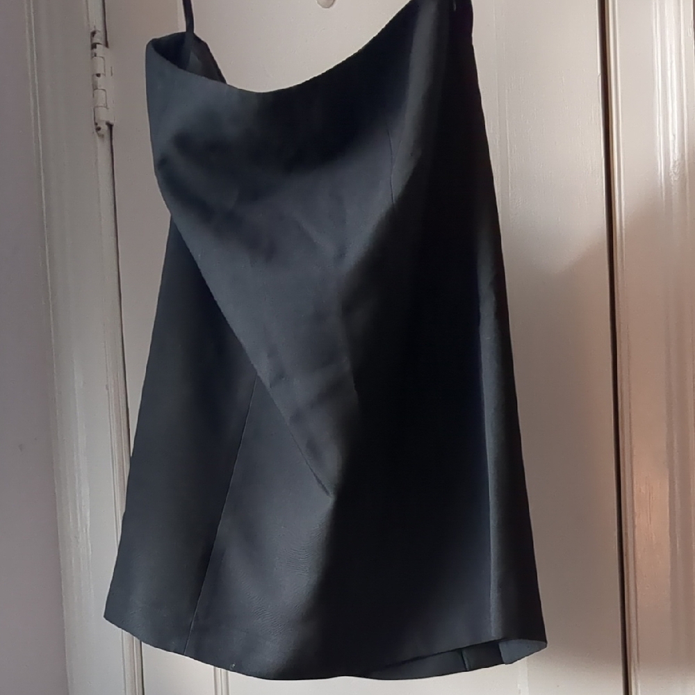 Elegant Black Women's Skirt